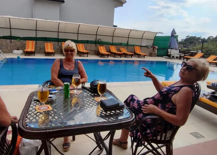 Hotel de apartamente California 3*