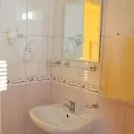California Aparthotel