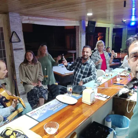 Aparthotel California