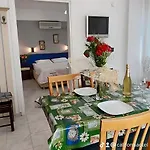 Apart Otel California Ölüdeniz