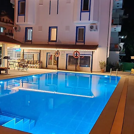 California Lejlighedshotel 4*