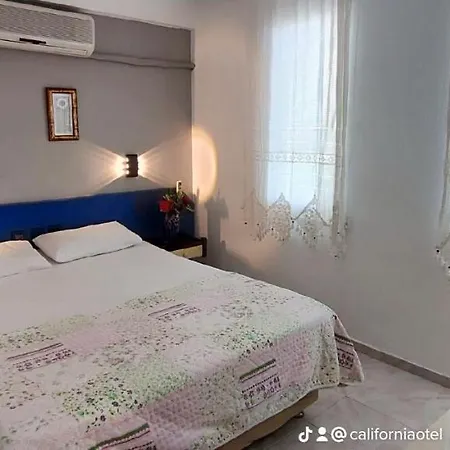 Apart-hotel California