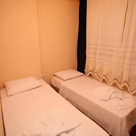 Lejlighedshotel California 3*