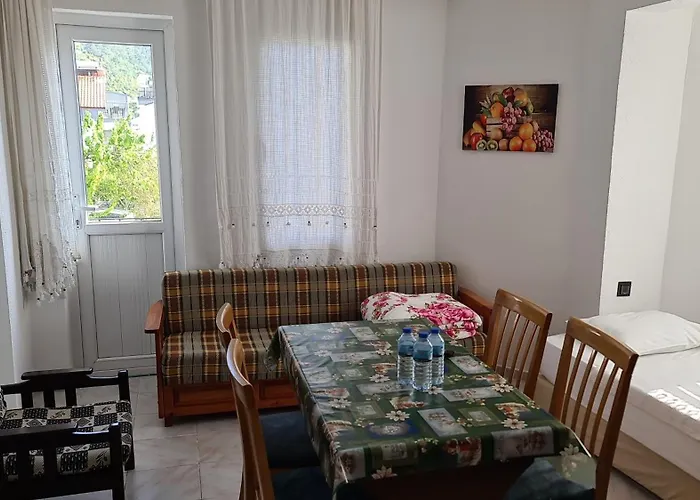 Apart Otel California