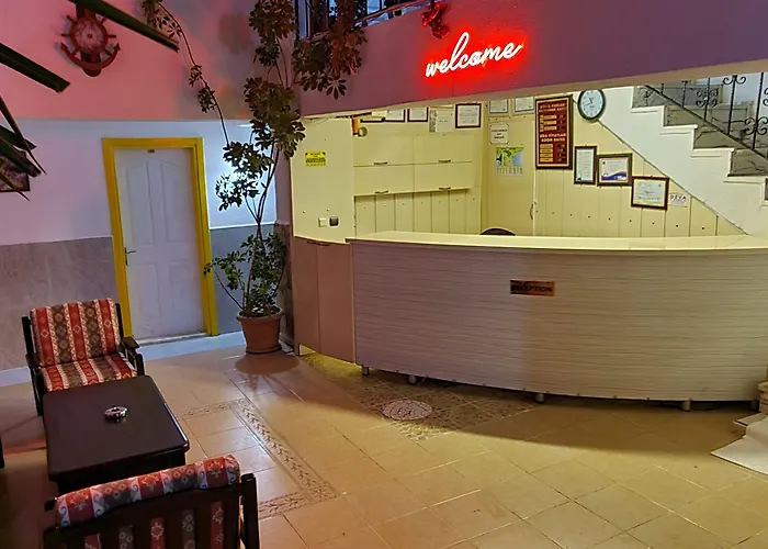 California Apart Otel 3*